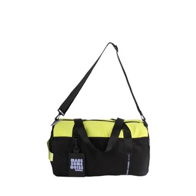Sporty Travel Crossbody Bag – Black & Green | Adjustable & Multi-Functional